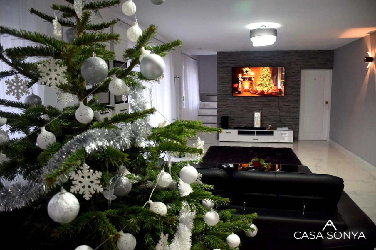 Апартаменты Casa Sonya Aninoasa Экстерьер фото